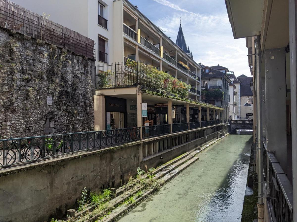 Reve Blanc 2 Etoiles A Annecy Centre Ville Et Lac Exterior foto